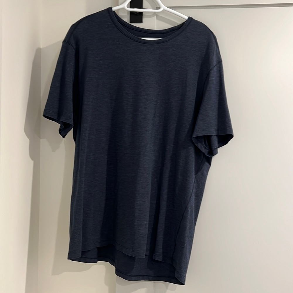Lululemon men’s fundamentals tshirt size XXL